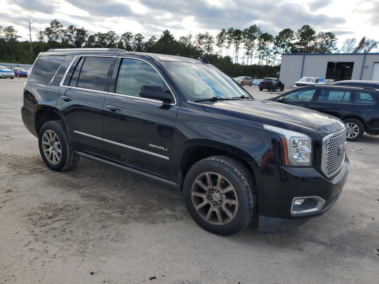 2015 GMC Yukon