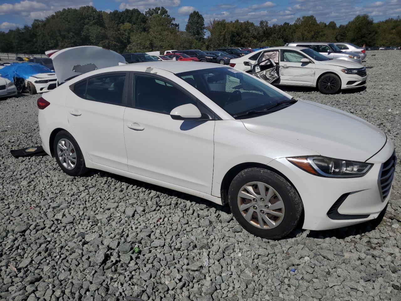2017 HYUNDAI ELANTRA