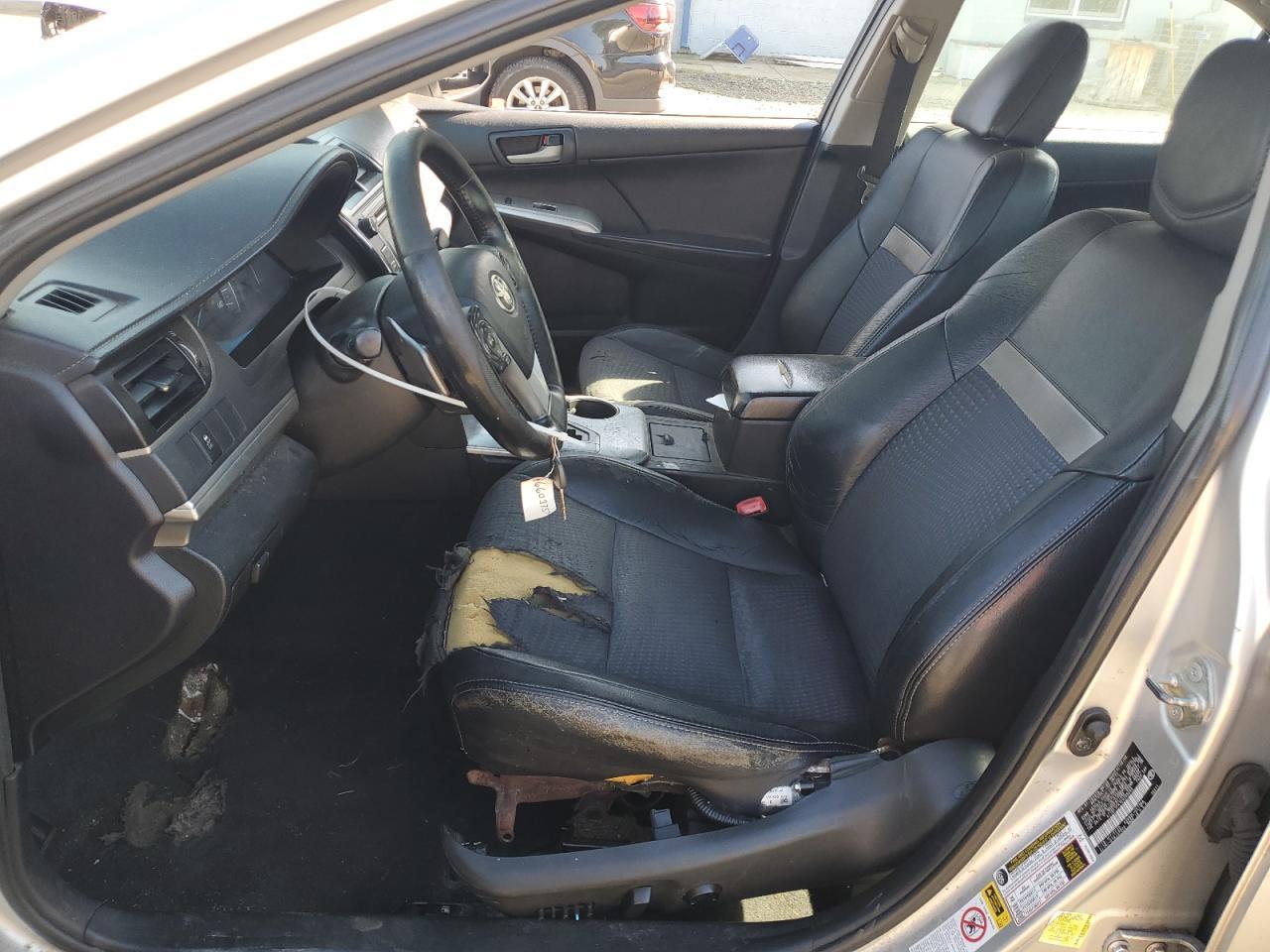 2014 TOYOTA CAMRY
