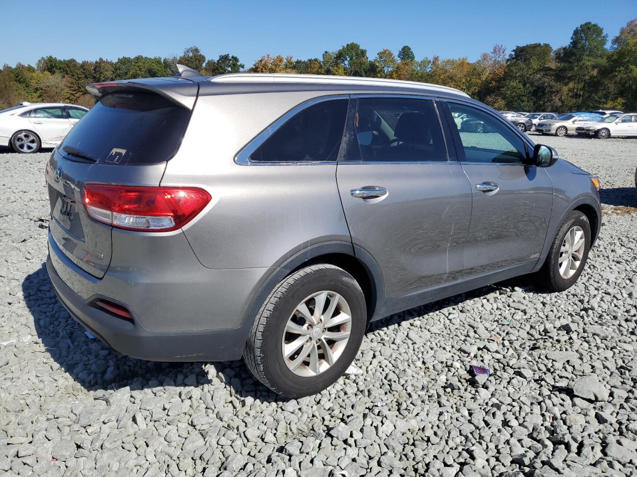 2017 KIA SORENTO