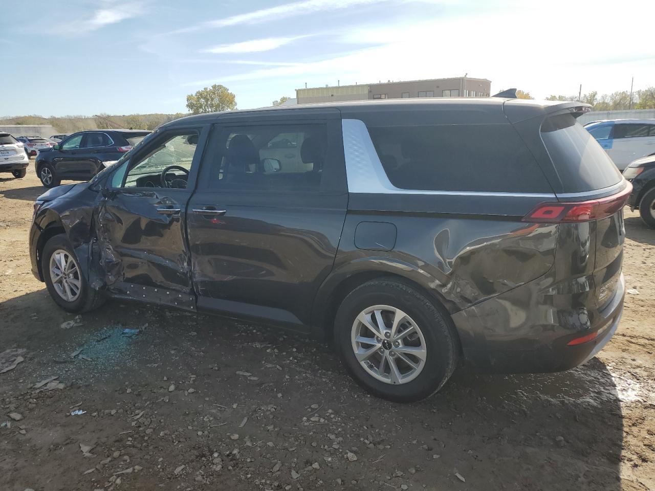 2024 KIA Carnival