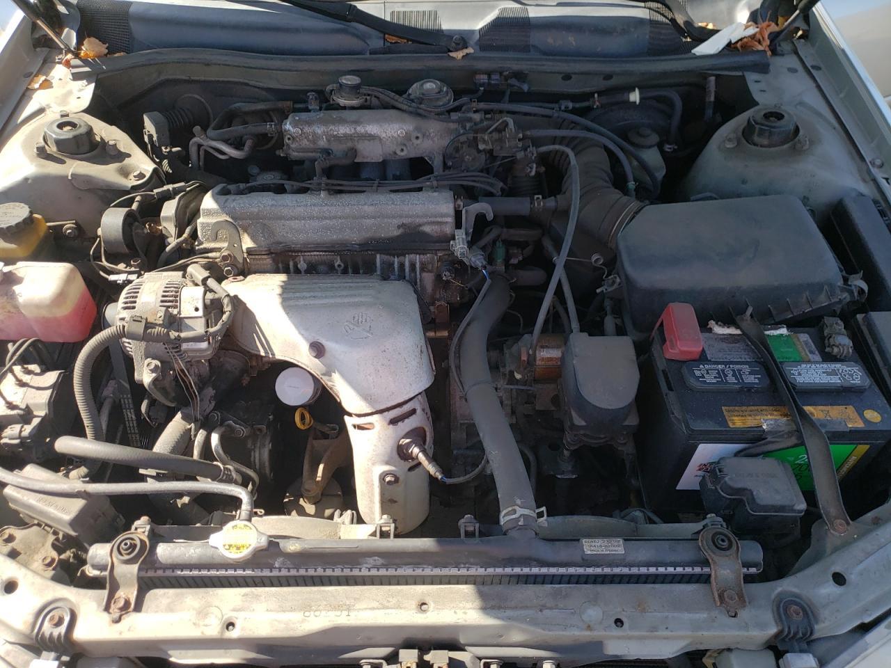 2001 TOYOTA CAMRY