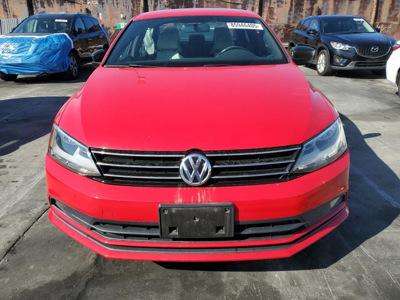 2016 VOLKSWAGEN JETTA