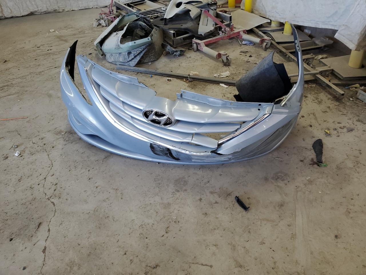 2011 HYUNDAI SONATA