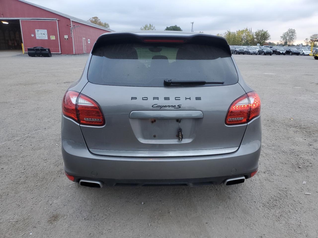 2012 PORSCHE CAYENNE