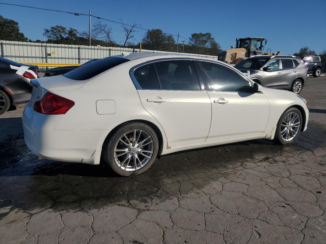 2012 INFINITI G37