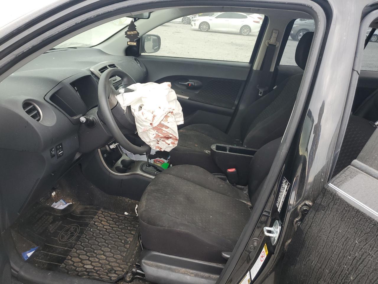 2012 TOYOTA SCION