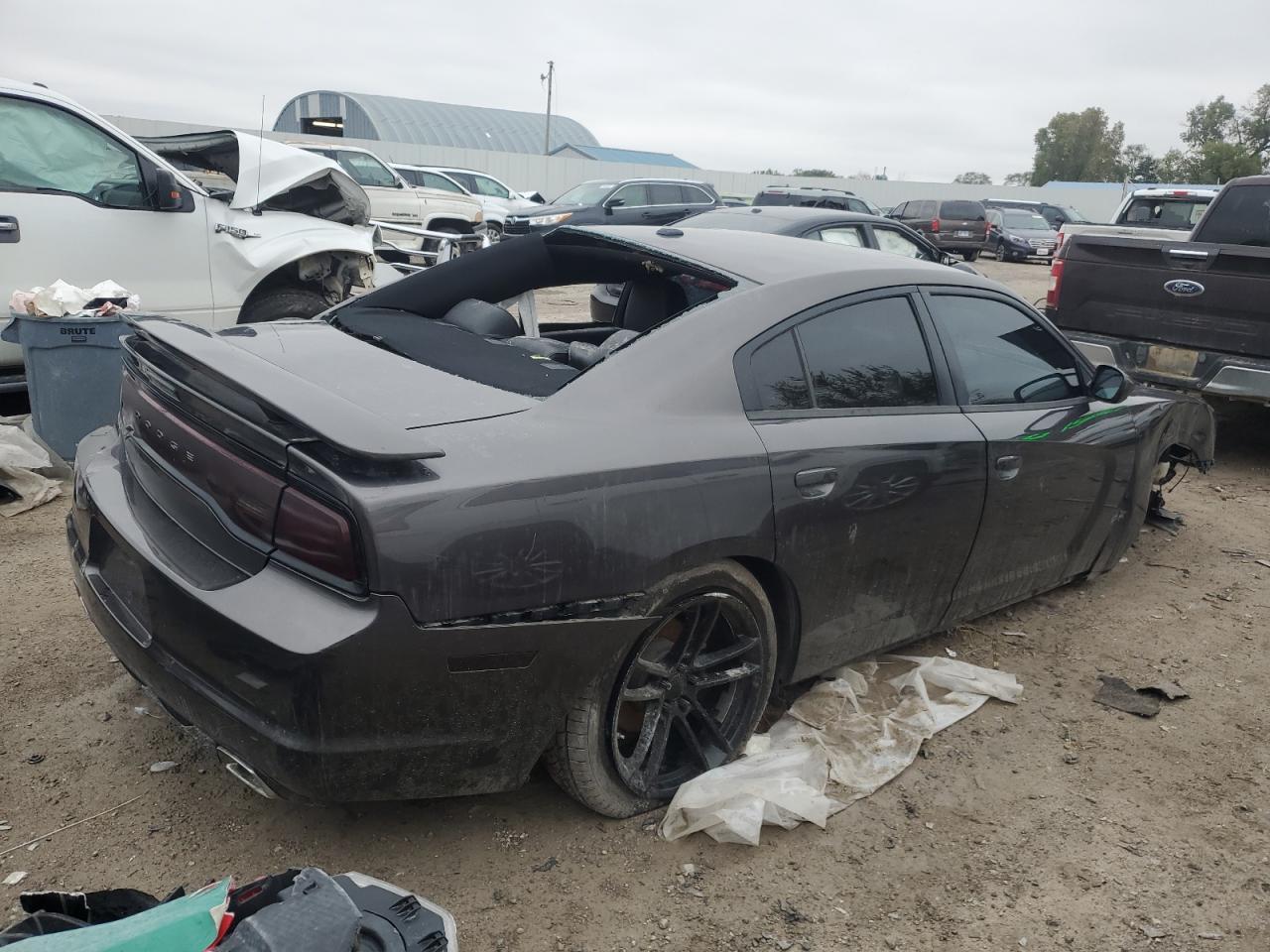 2013 DODGE CHARGER