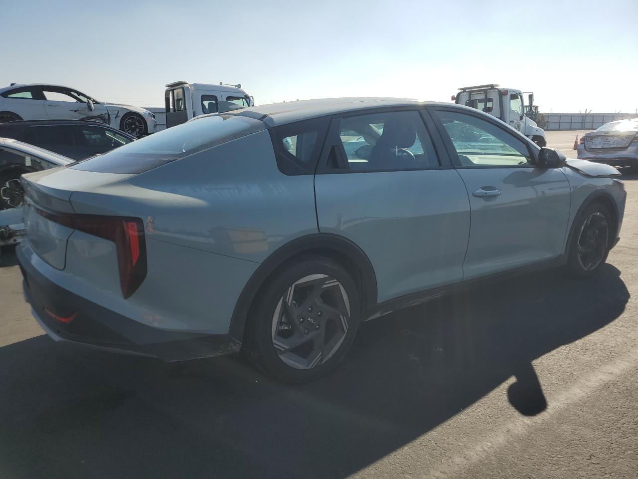2025 KIA K4