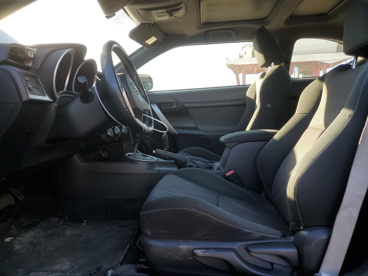 2014 TOYOTA SCION