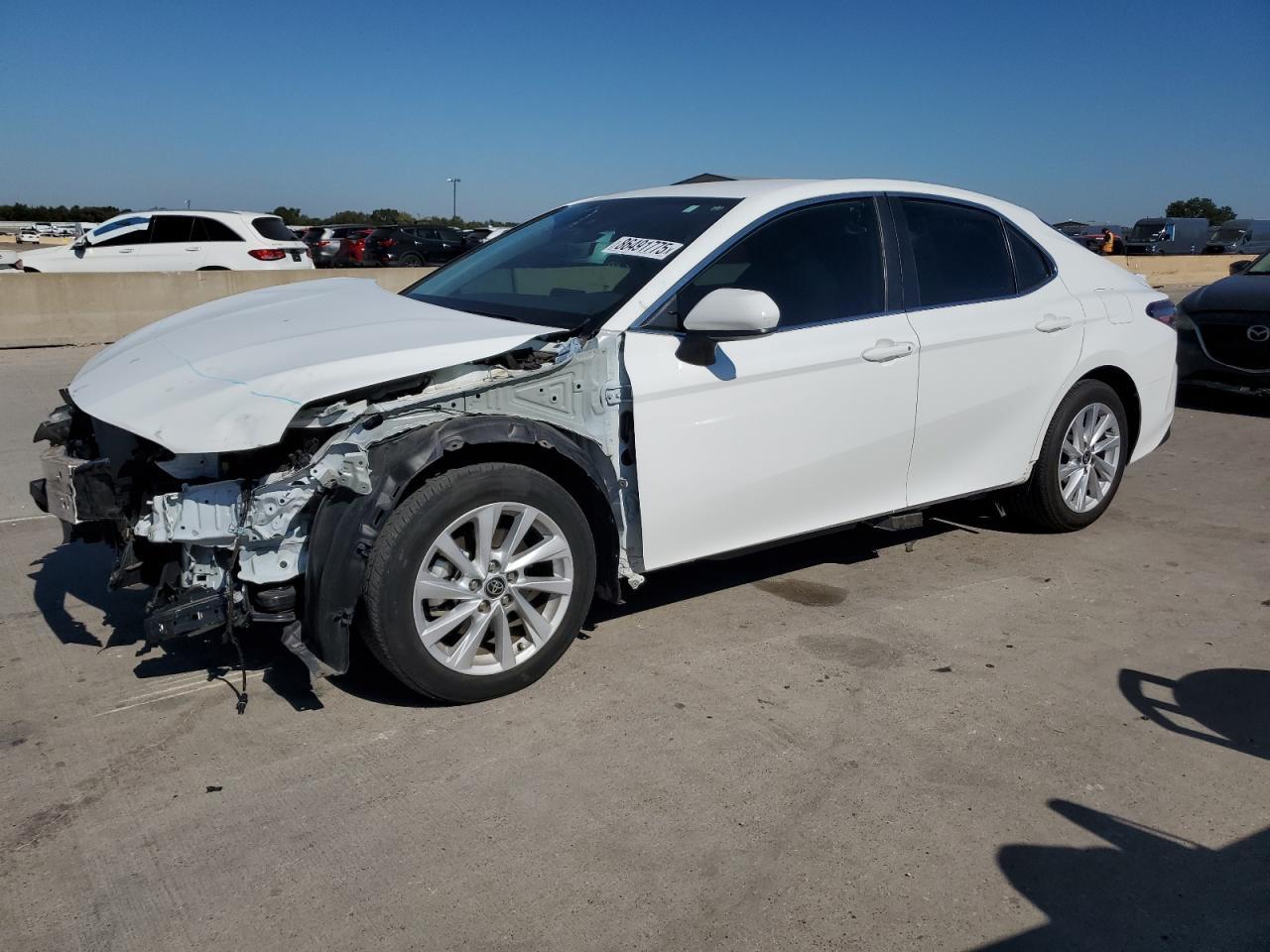 2024 TOYOTA CAMRY