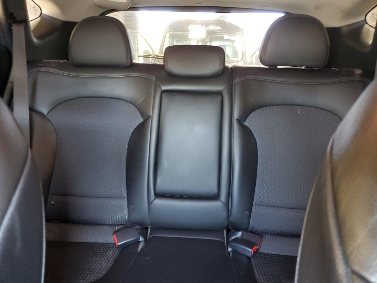 2011 HYUNDAI TUCSON
