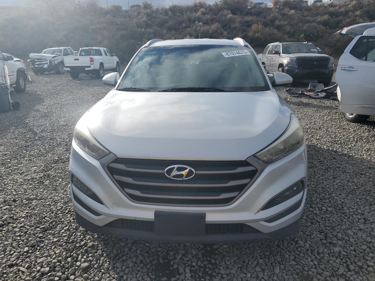 2016 HYUNDAI TUCSON