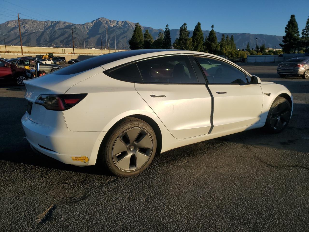2021 TESLA MODEL 3
