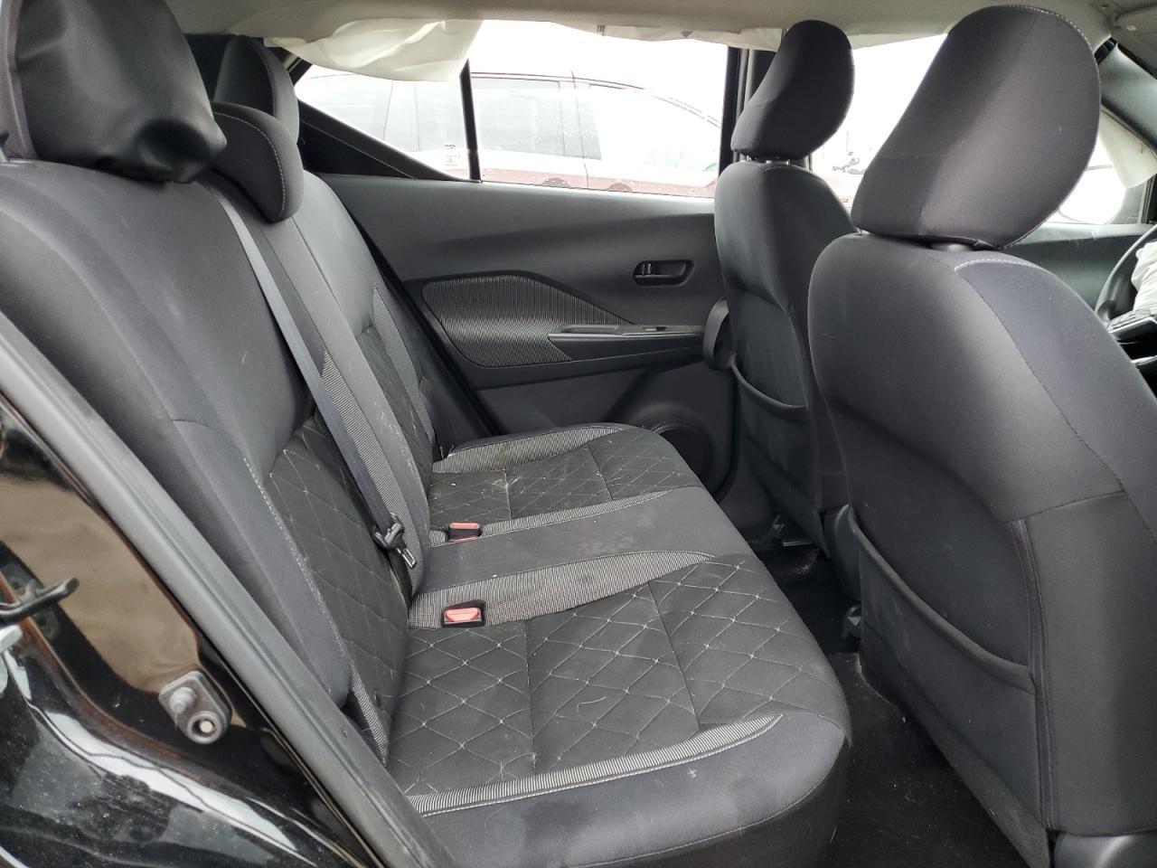 2019 NISSAN KICKS