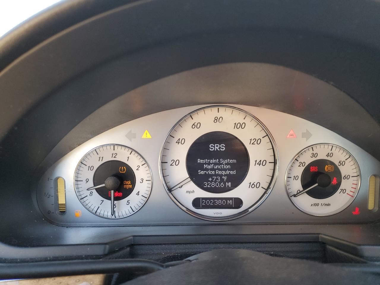 2009 MERCEDES-BENZ E-Class