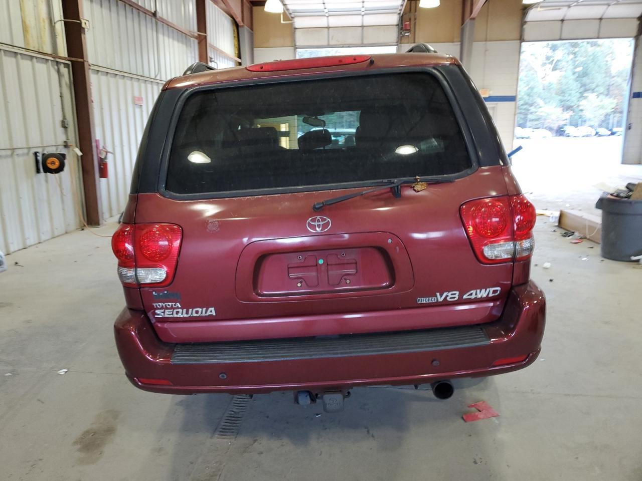 2006 TOYOTA Sequoia