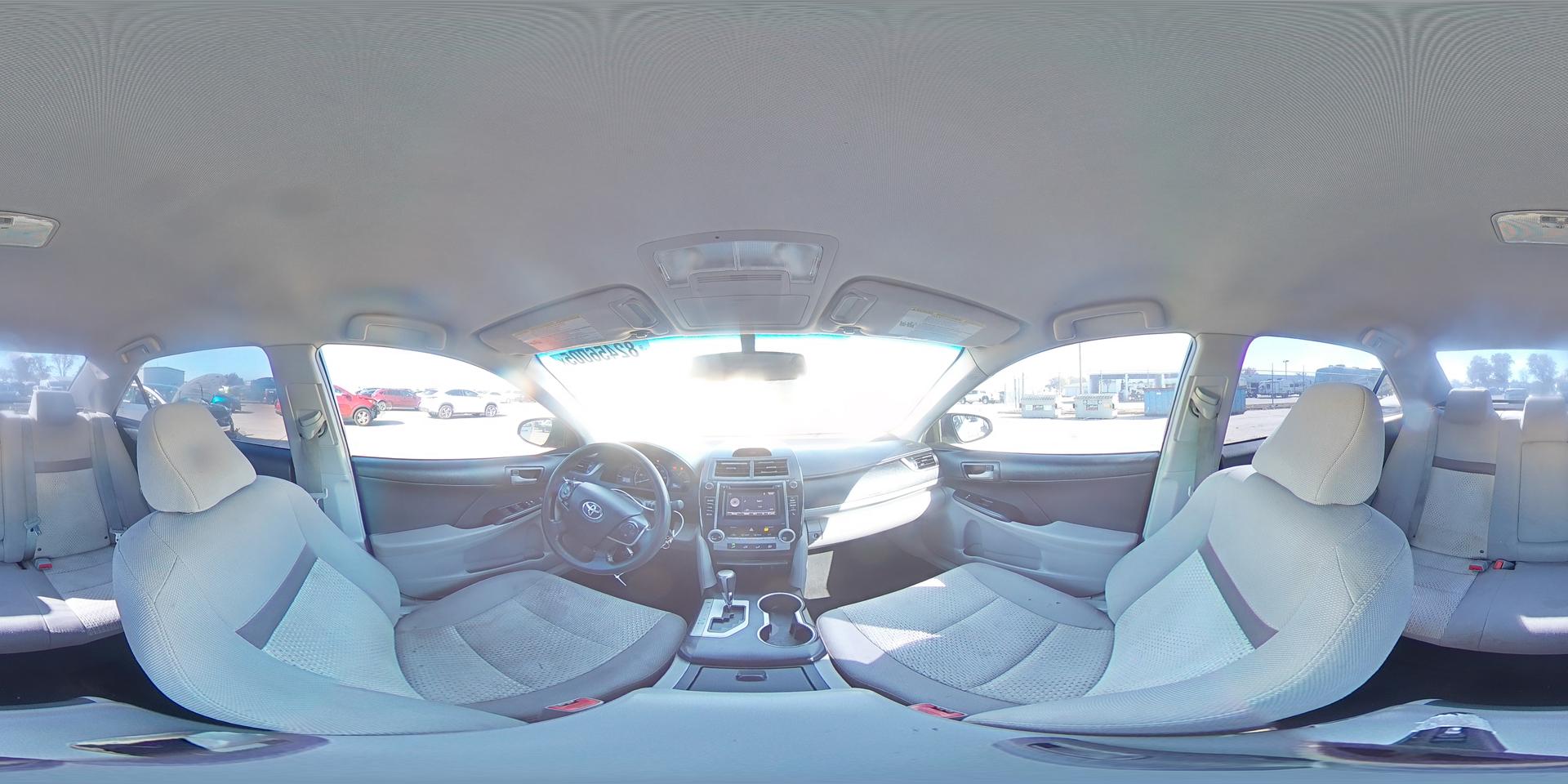 2014 TOYOTA CAMRY