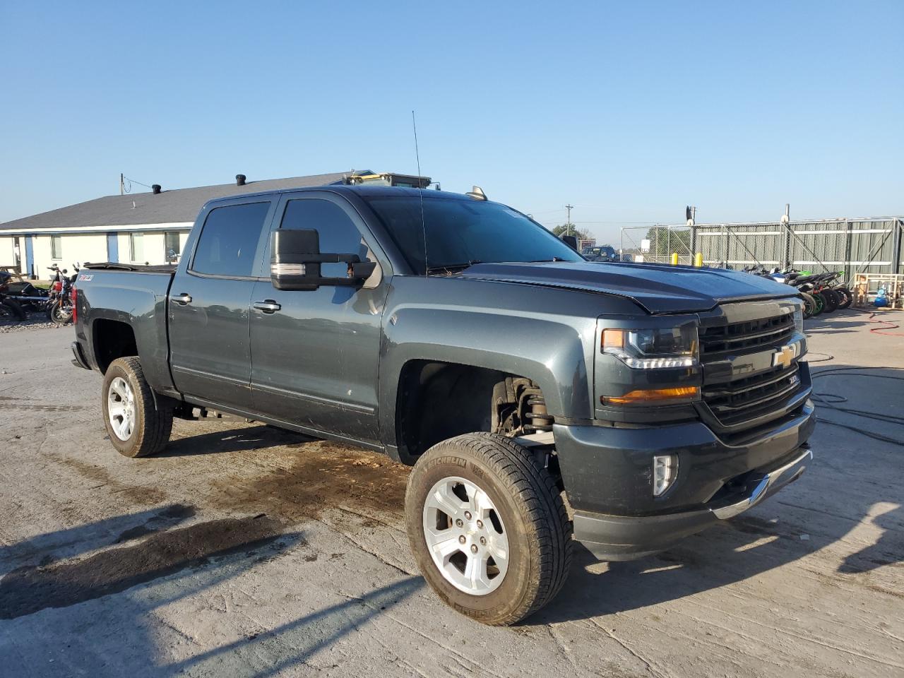 2017 CHEVROLET Silverado