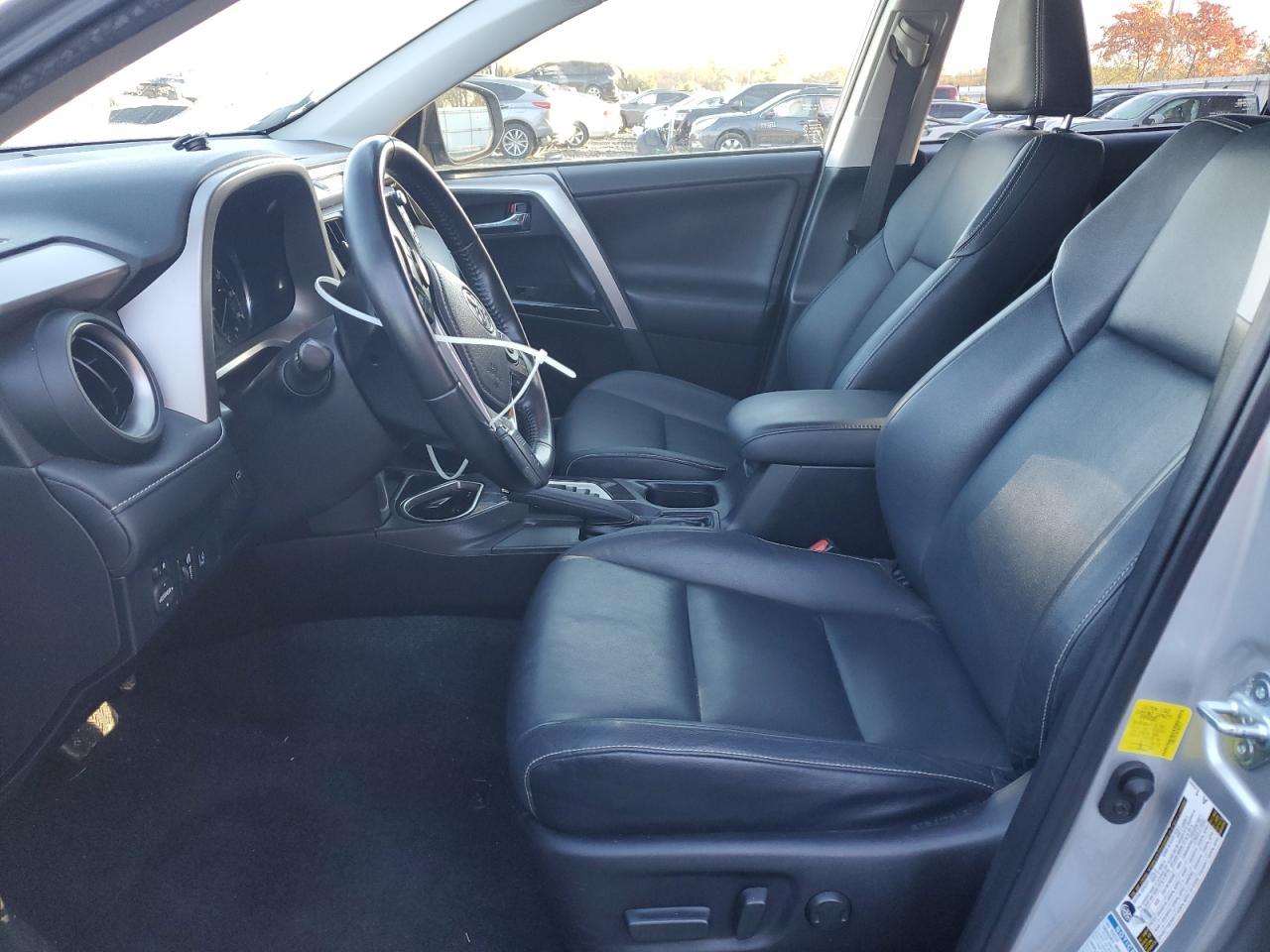 2016 TOYOTA RAV4