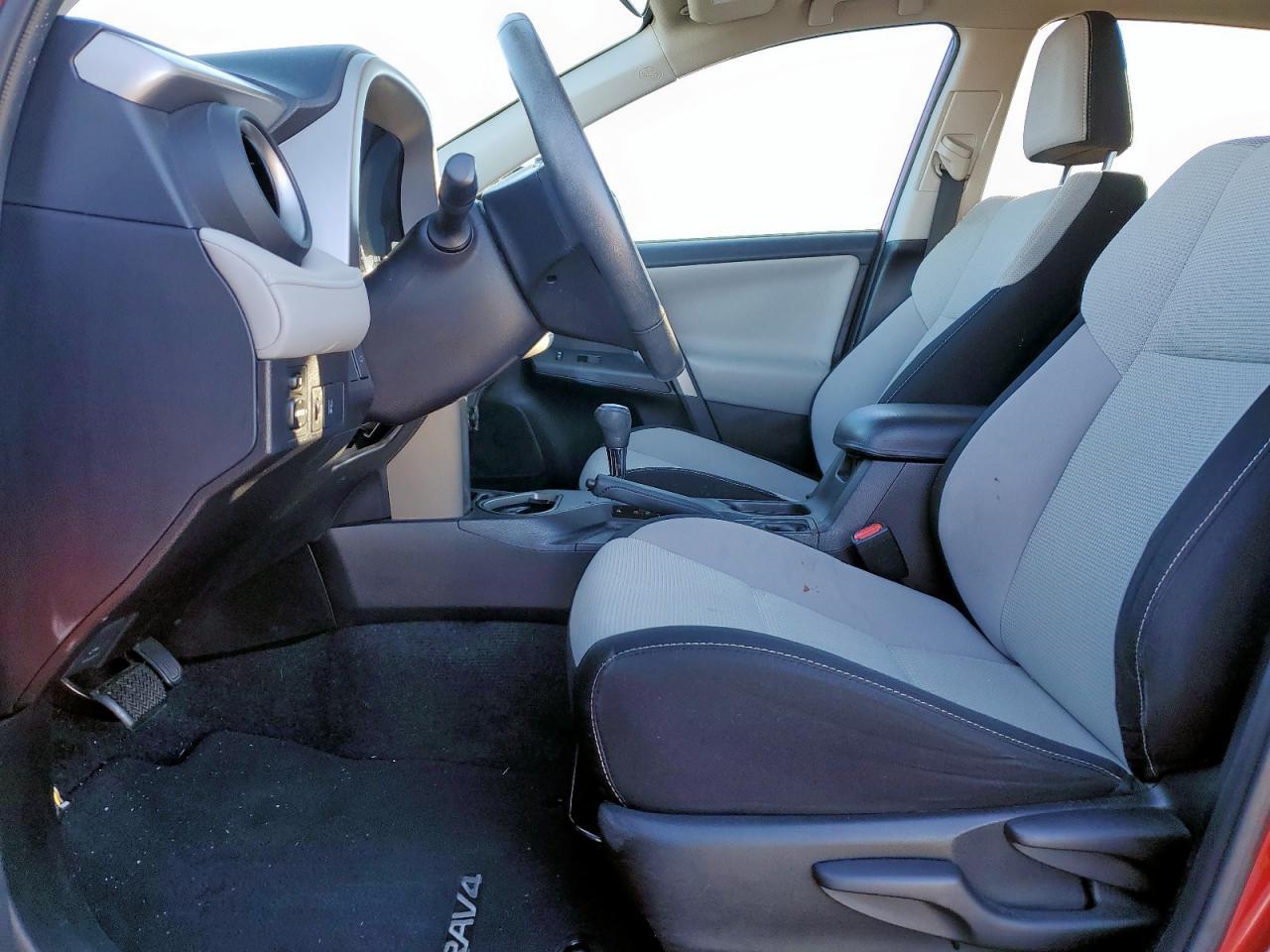 2017 TOYOTA RAV4