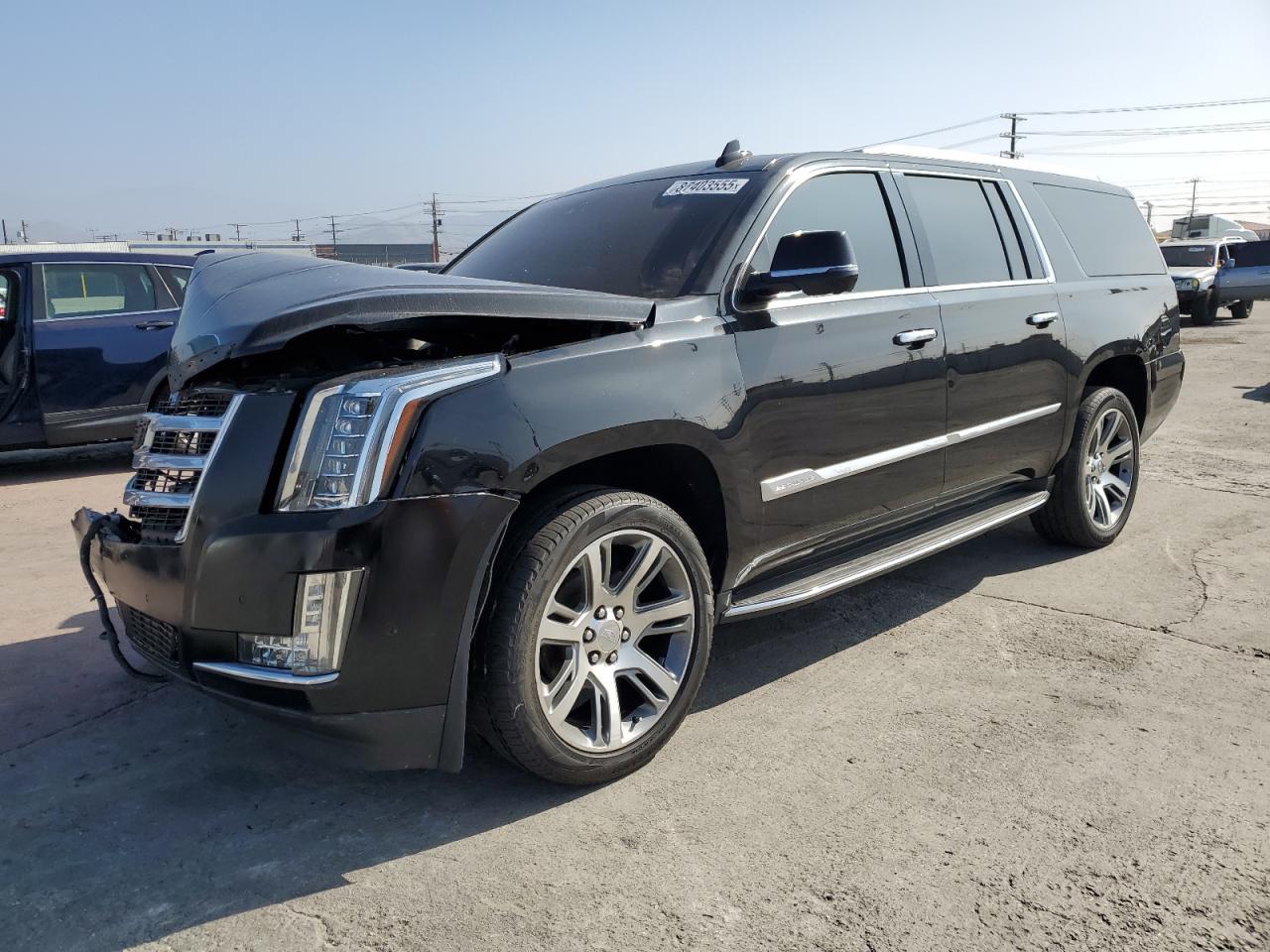2018 CADILLAC ESCALADE