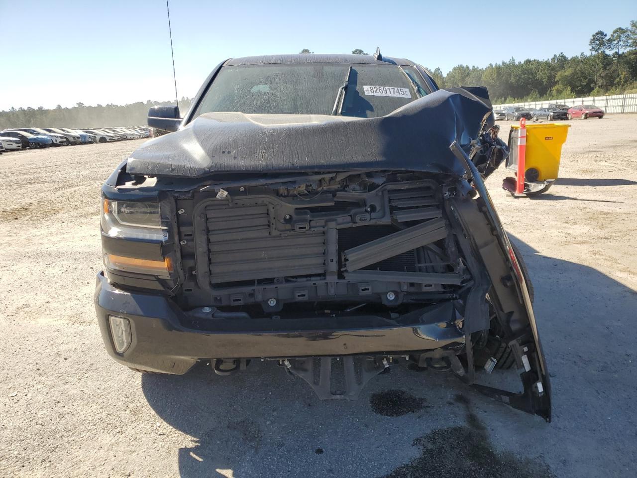 2018 CHEVROLET Silverado