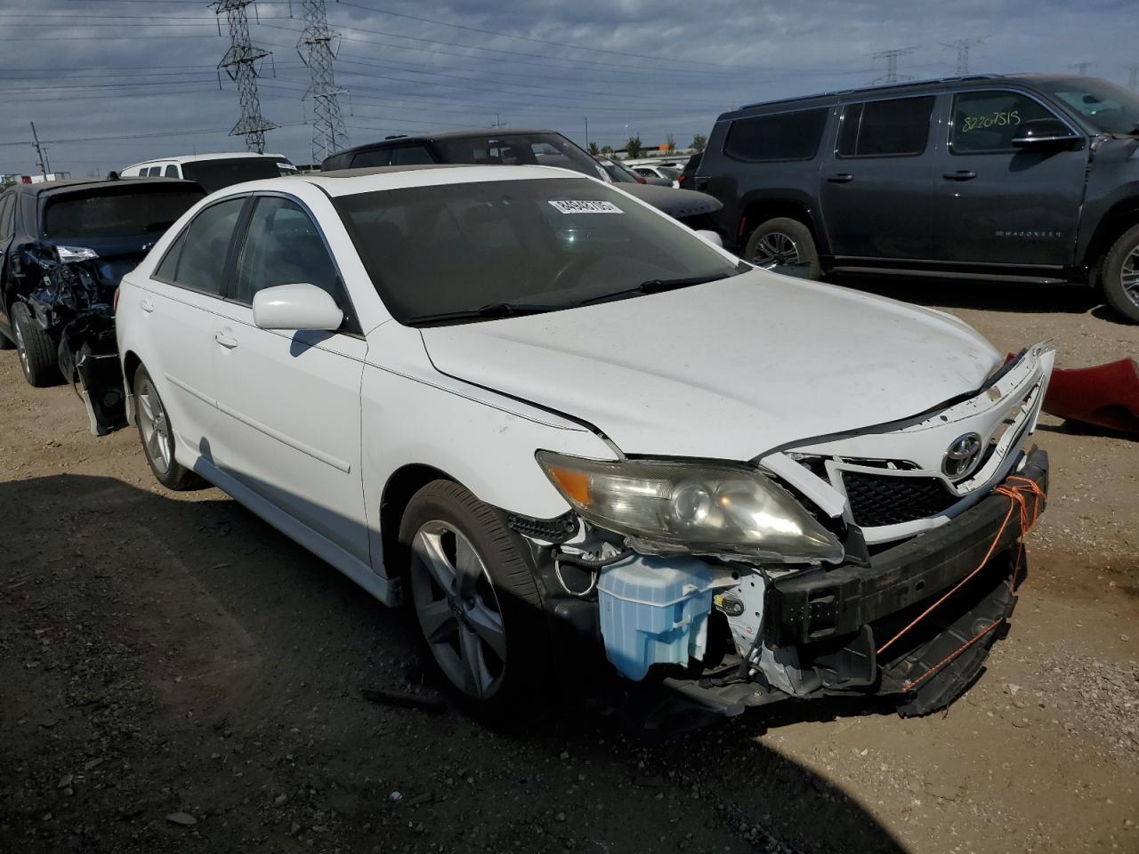 2011 TOYOTA CAMRY
