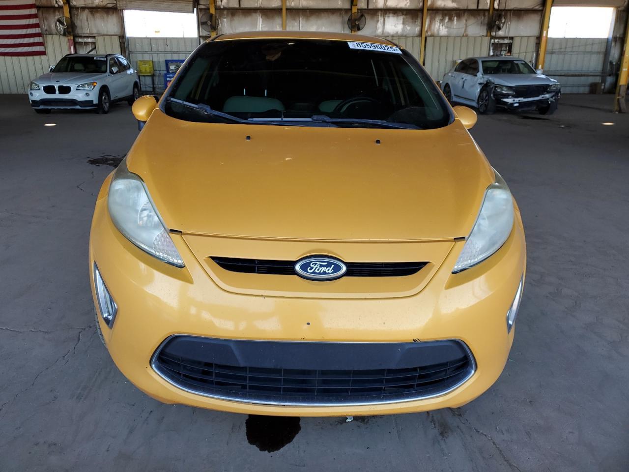 2011 FORD Fiesta