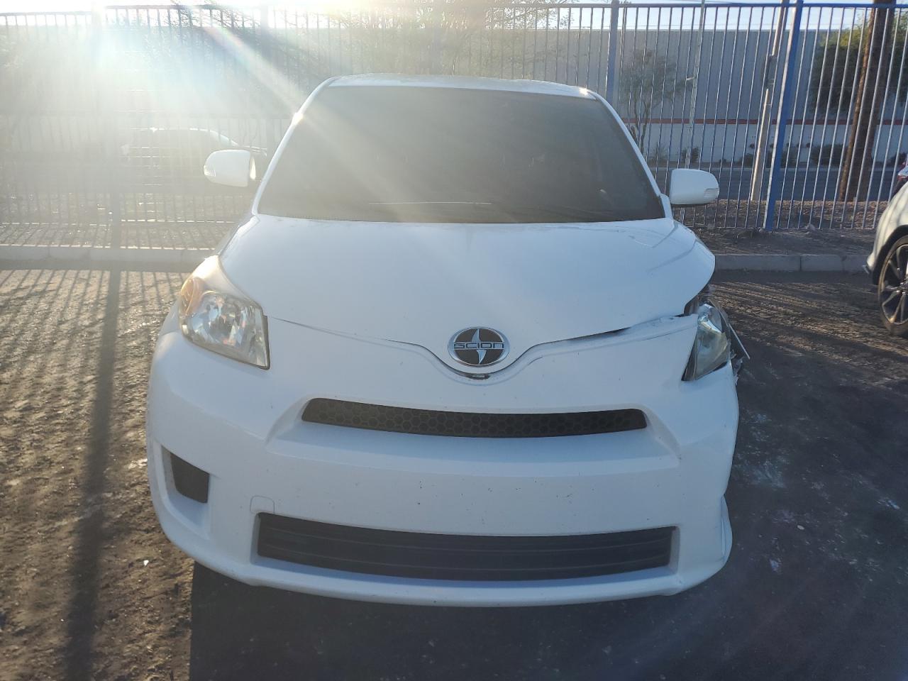 2013 TOYOTA SCION