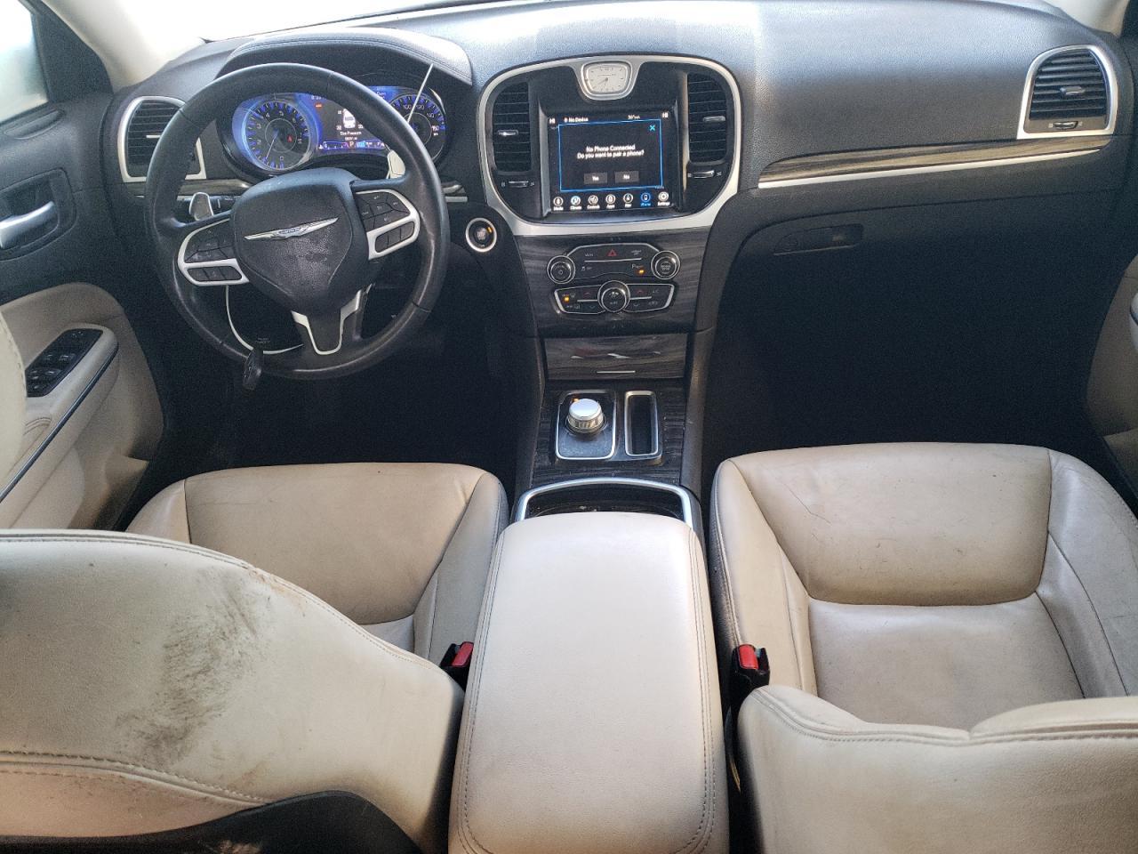 2022 CHRYSLER 300