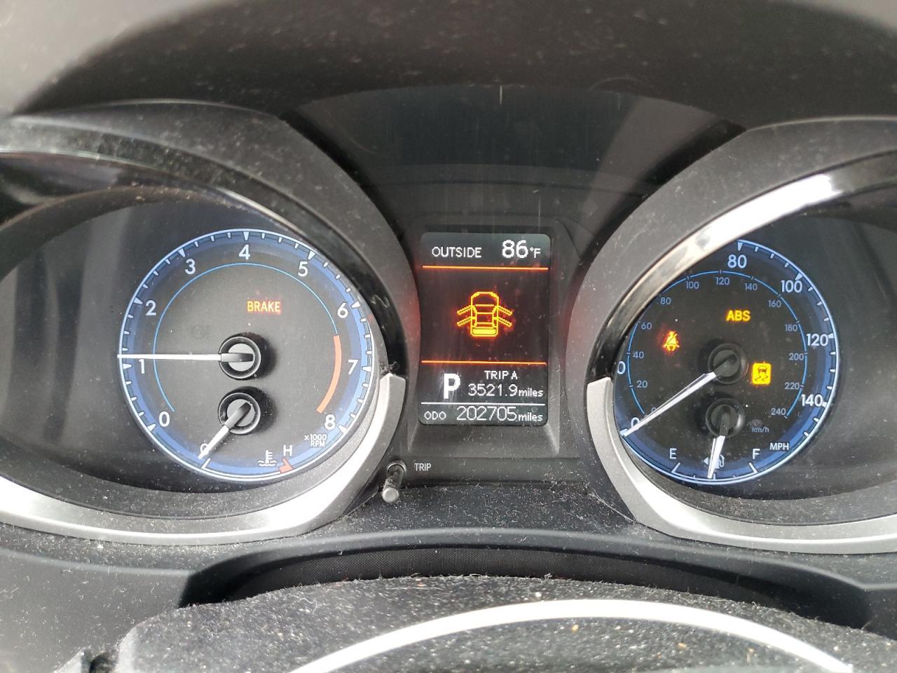 2015 TOYOTA COROLLA