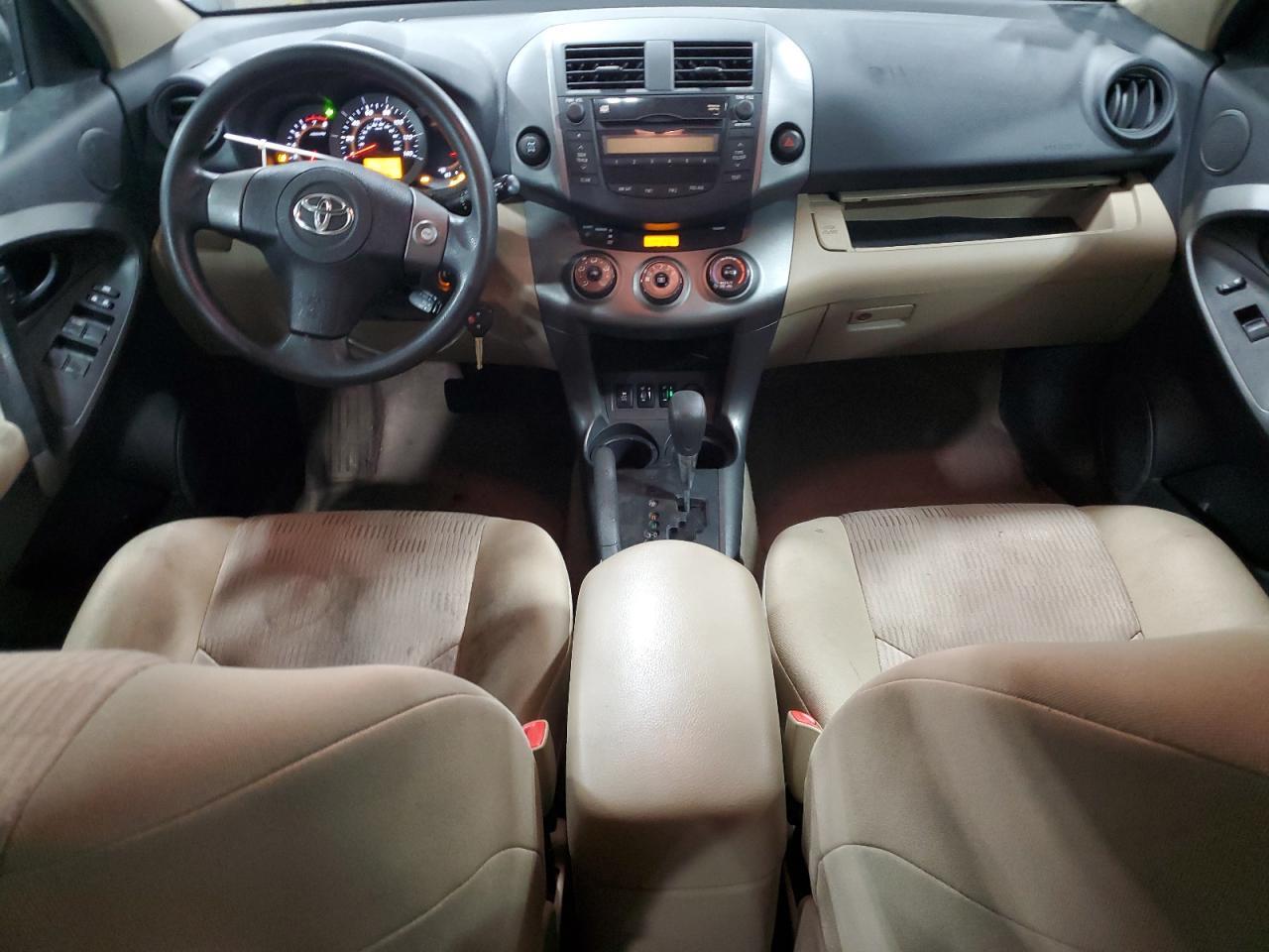 2011 TOYOTA RAV4