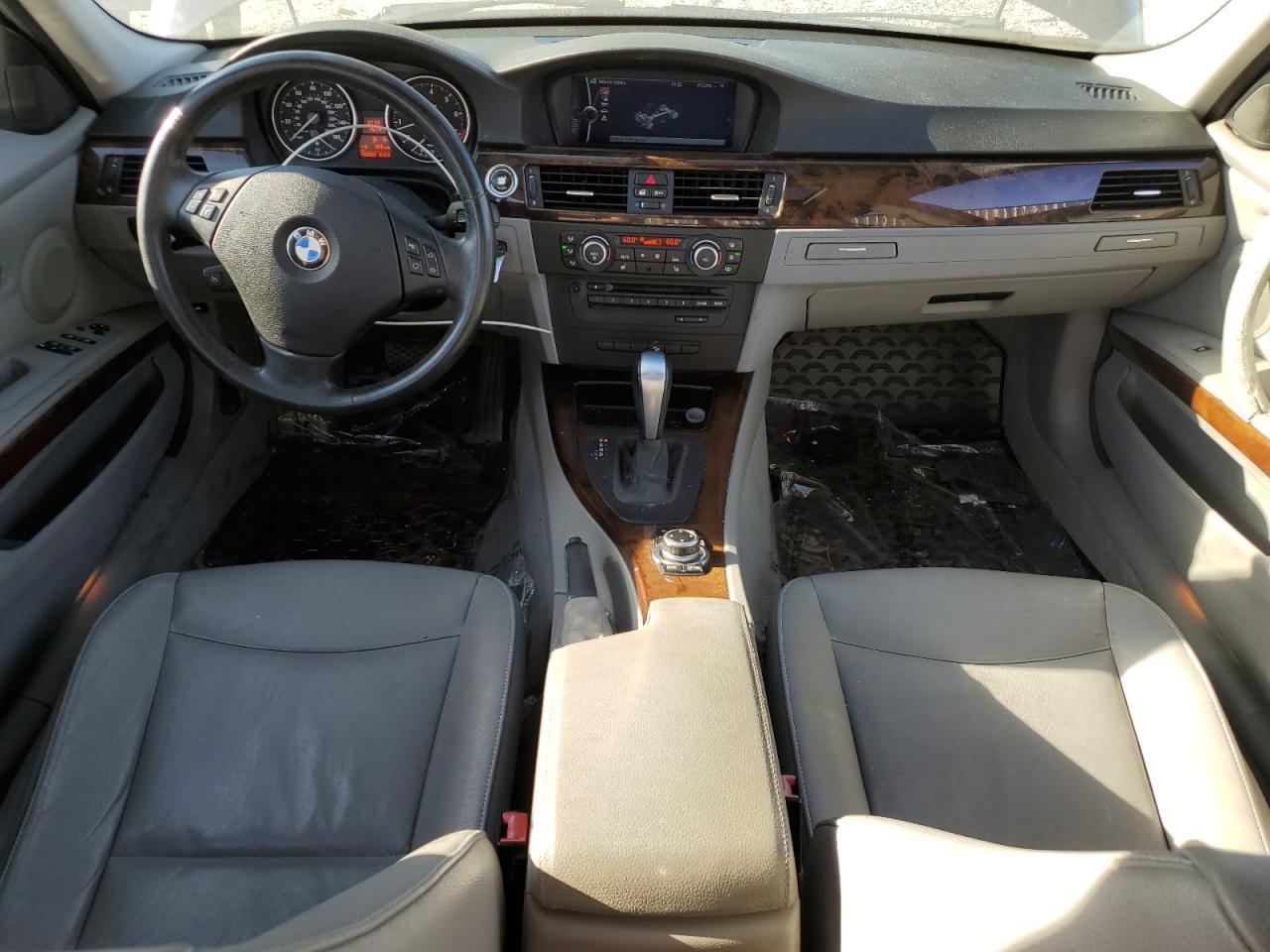 2011 BMW 3 SERIES