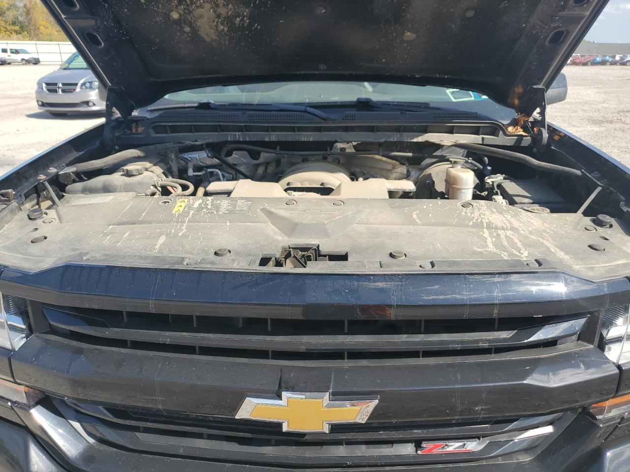 2018 CHEVROLET Silverado