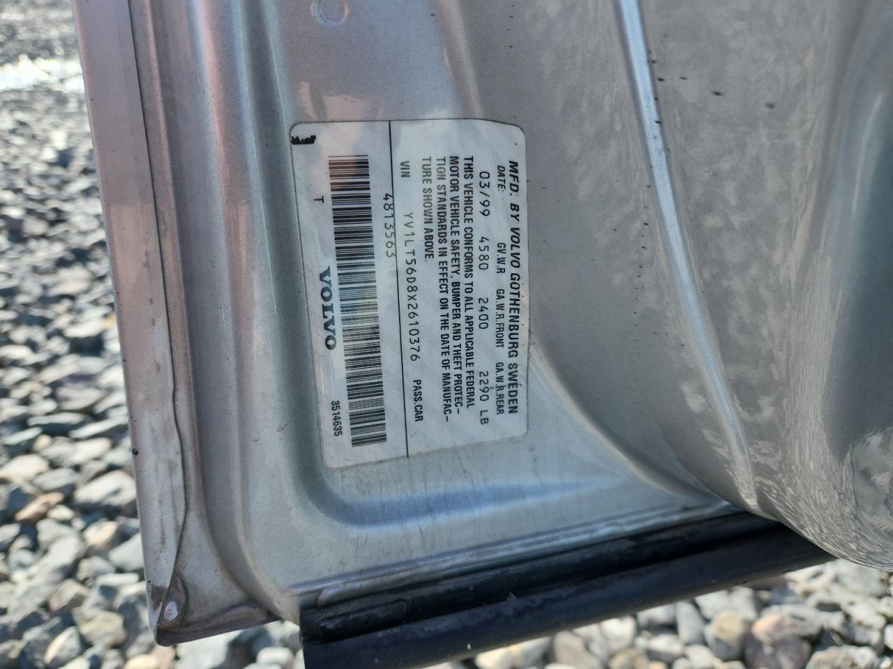 1999 VOLVO S70