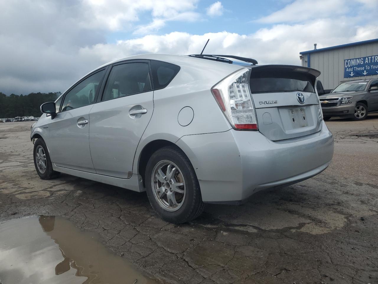 2010 TOYOTA PRIUS