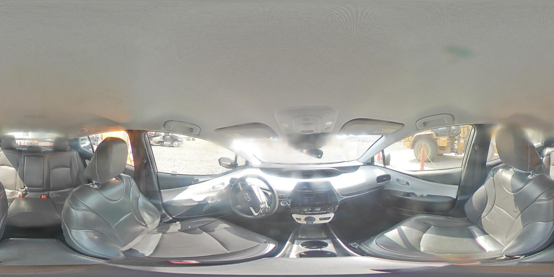 2016 TOYOTA PRIUS