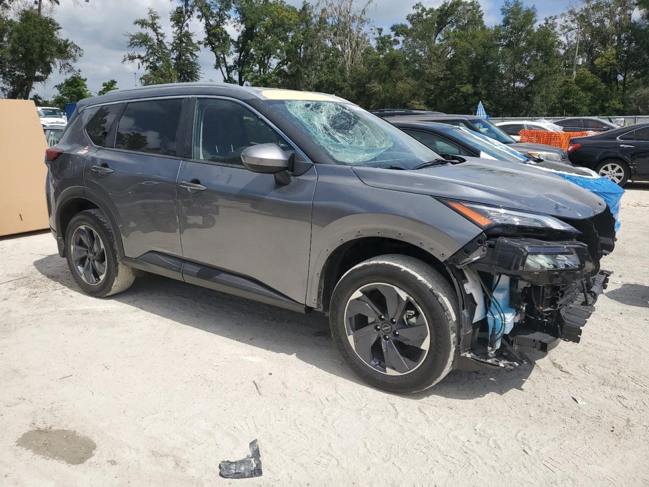 2024 NISSAN ROGUE