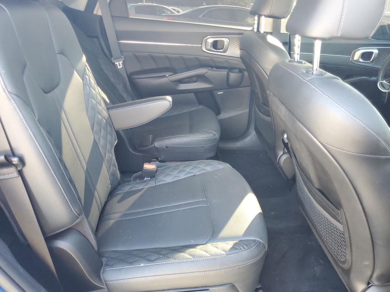 2021 KIA SORENTO