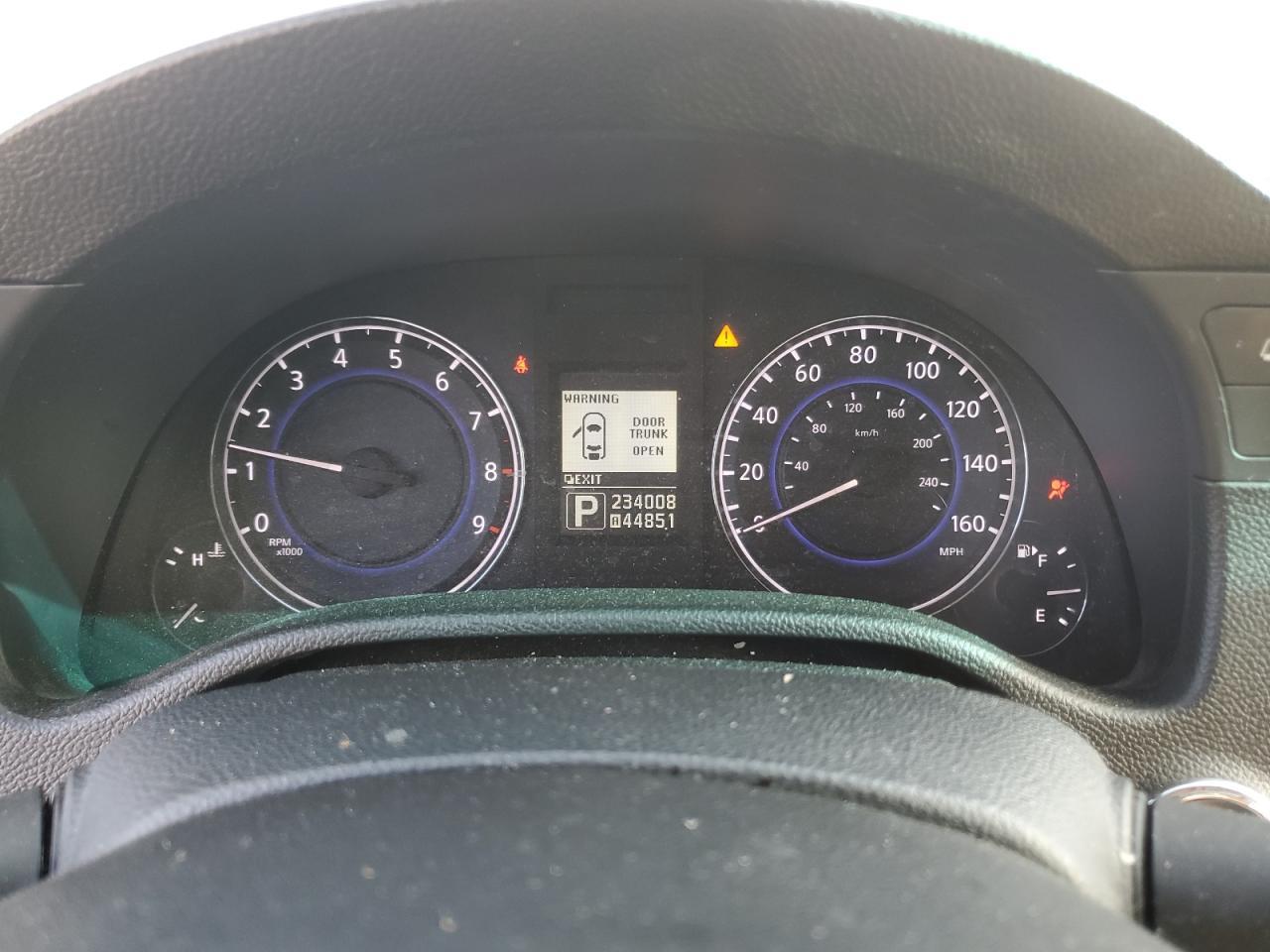 2011 INFINITI G37
