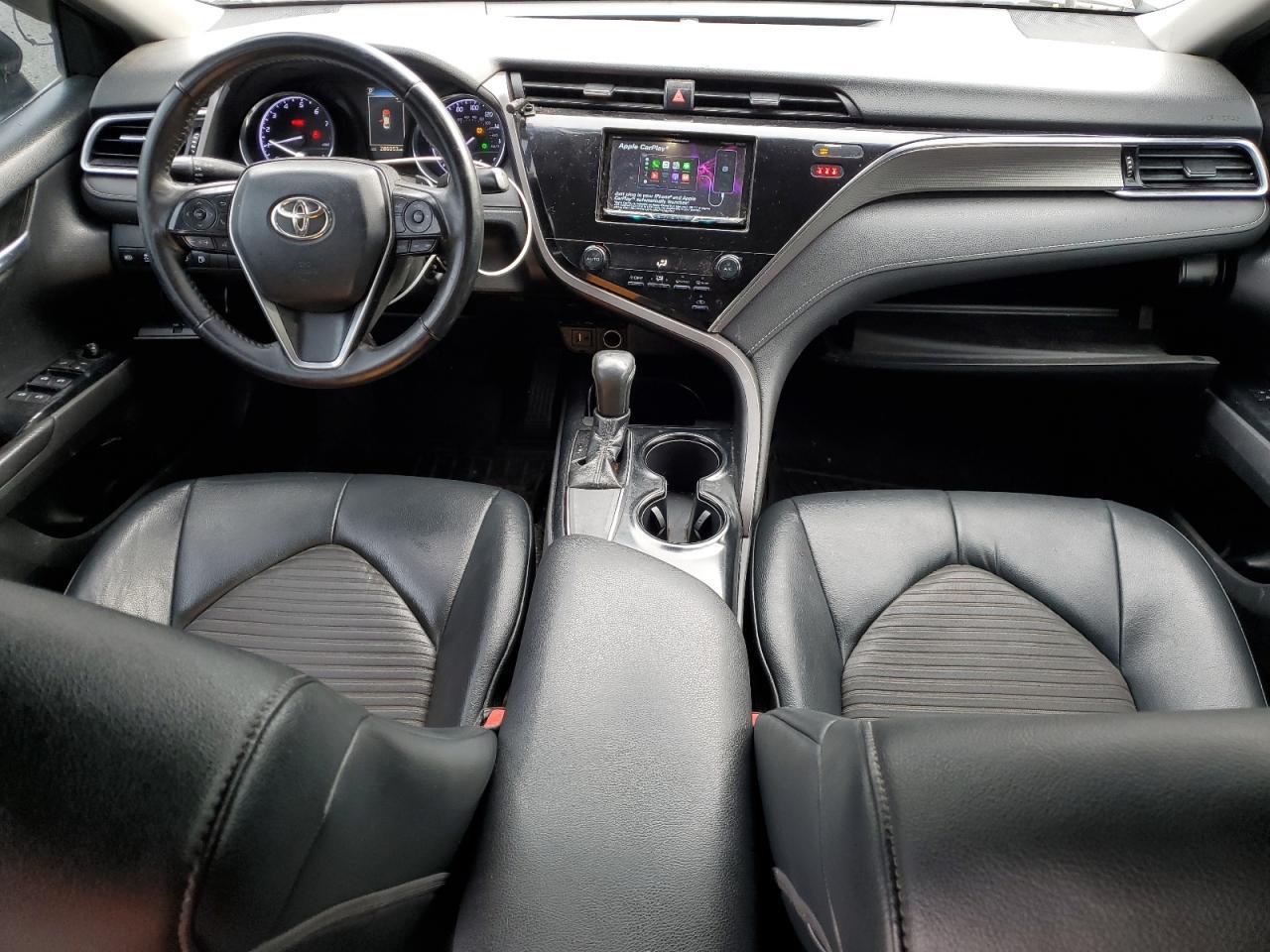 2018 TOYOTA CAMRY