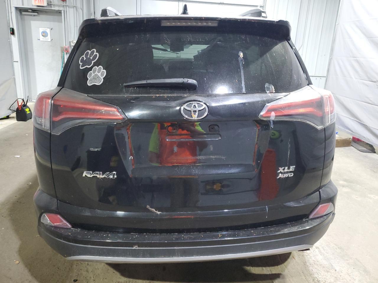2017 TOYOTA RAV4