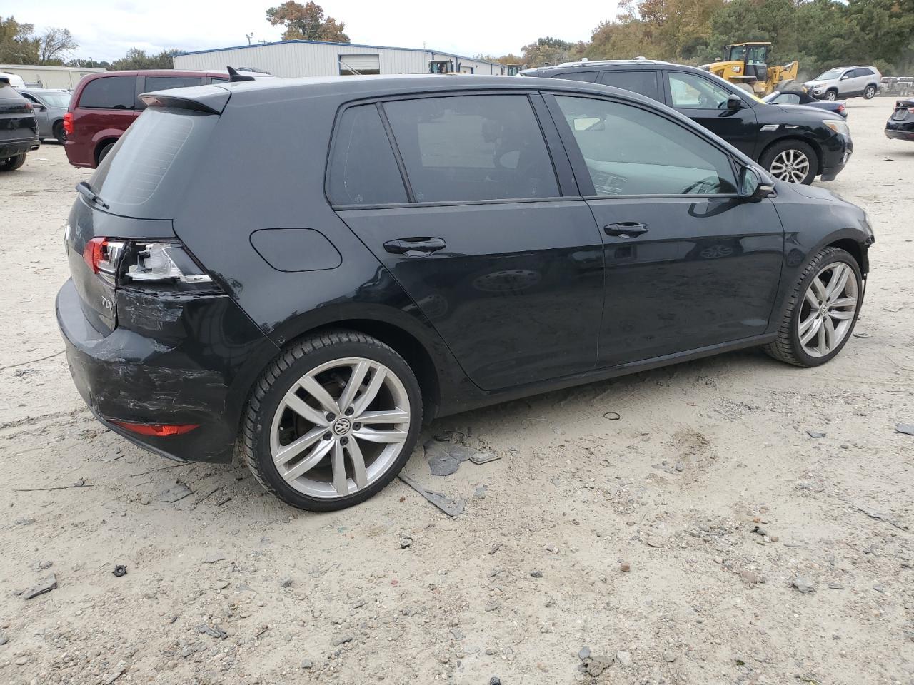 2015 VOLKSWAGEN GOLF