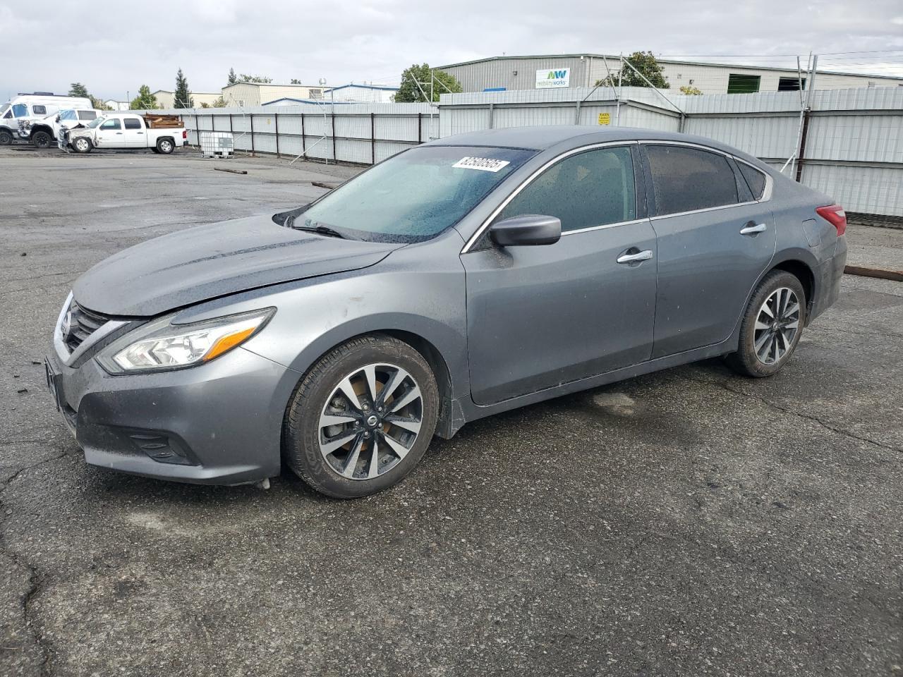 2017 NISSAN ALTIMA