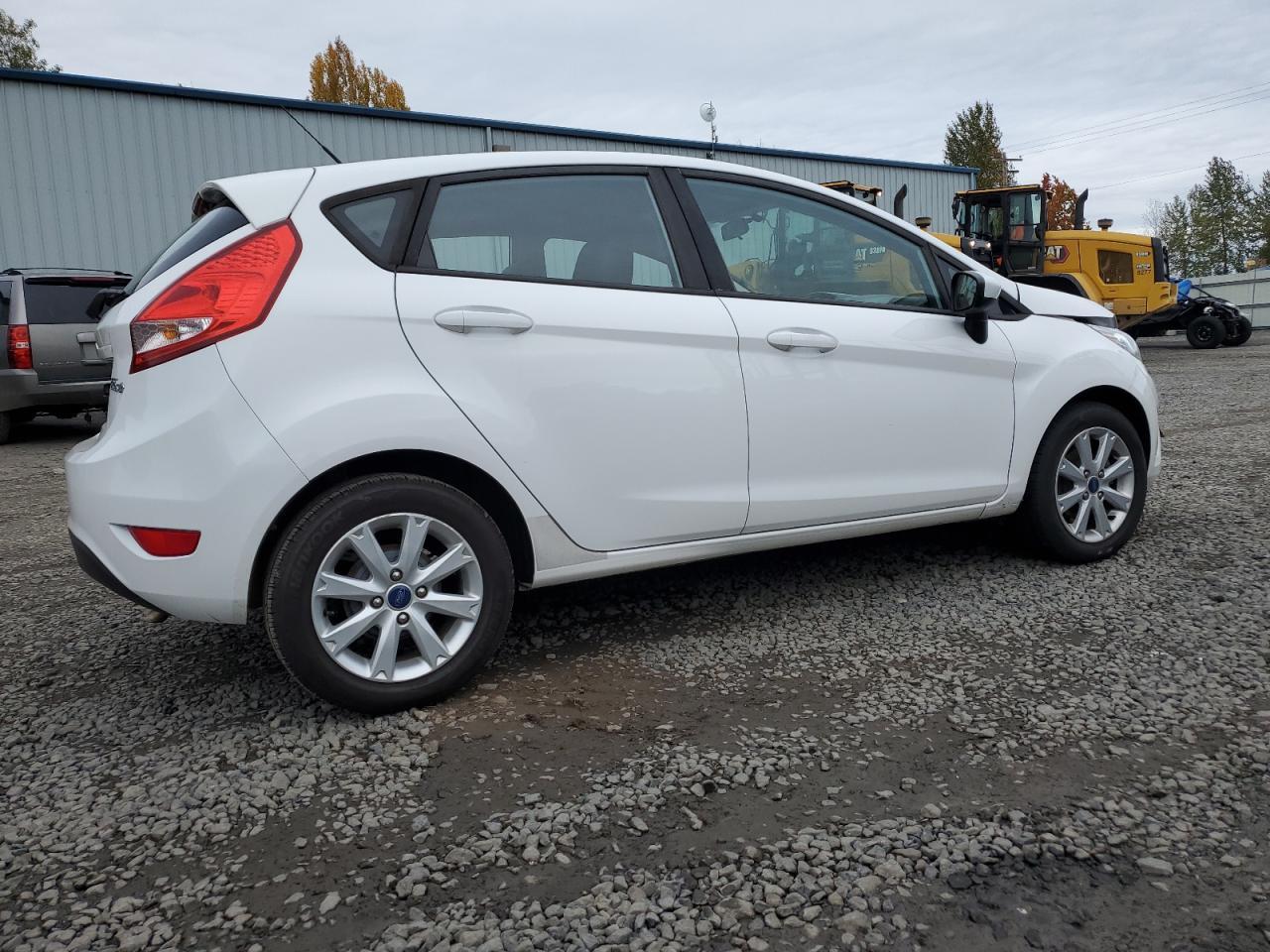 2012 FORD Fiesta