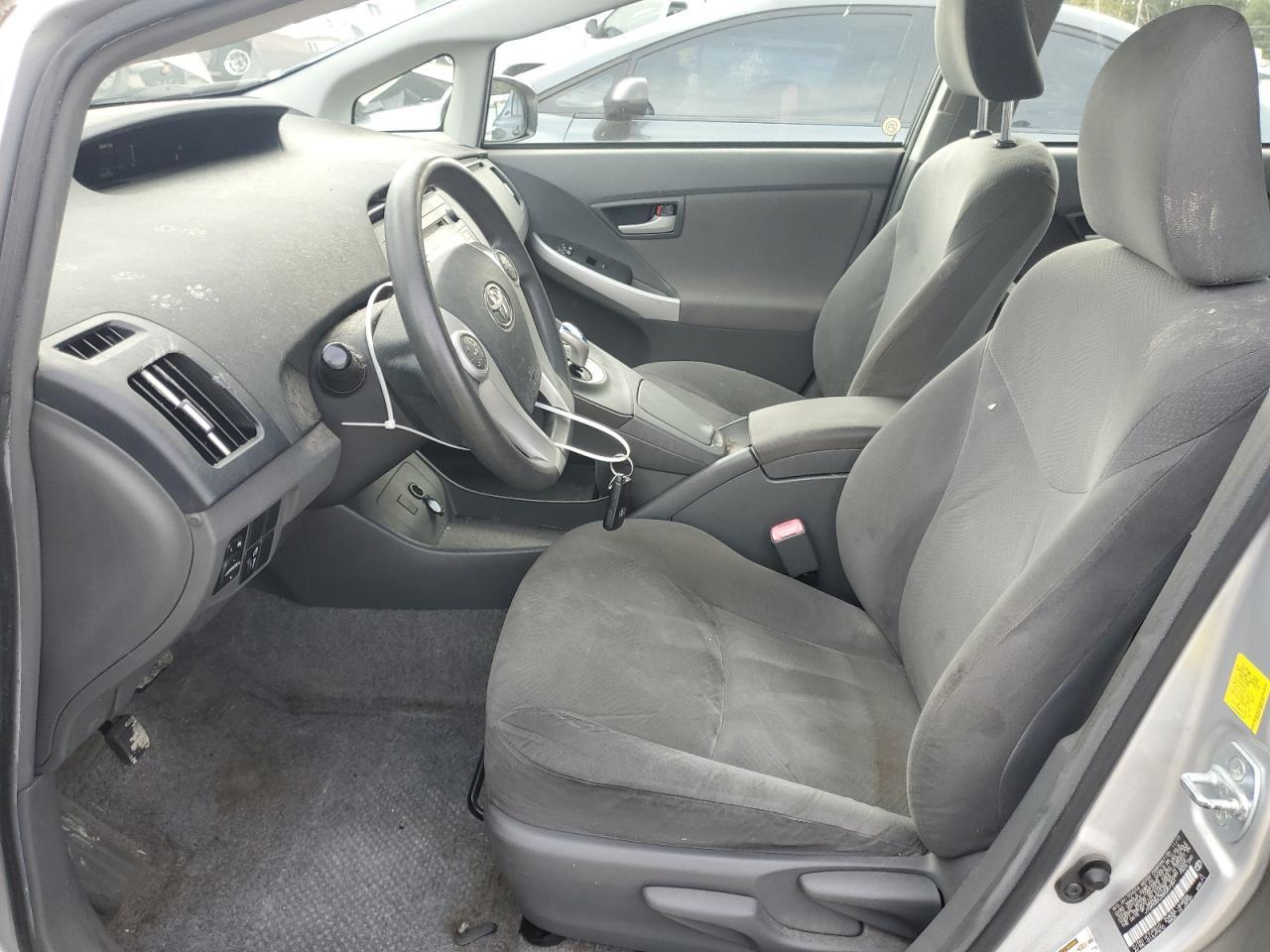 2011 TOYOTA PRIUS