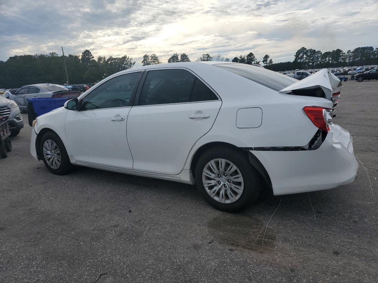 2013 TOYOTA CAMRY