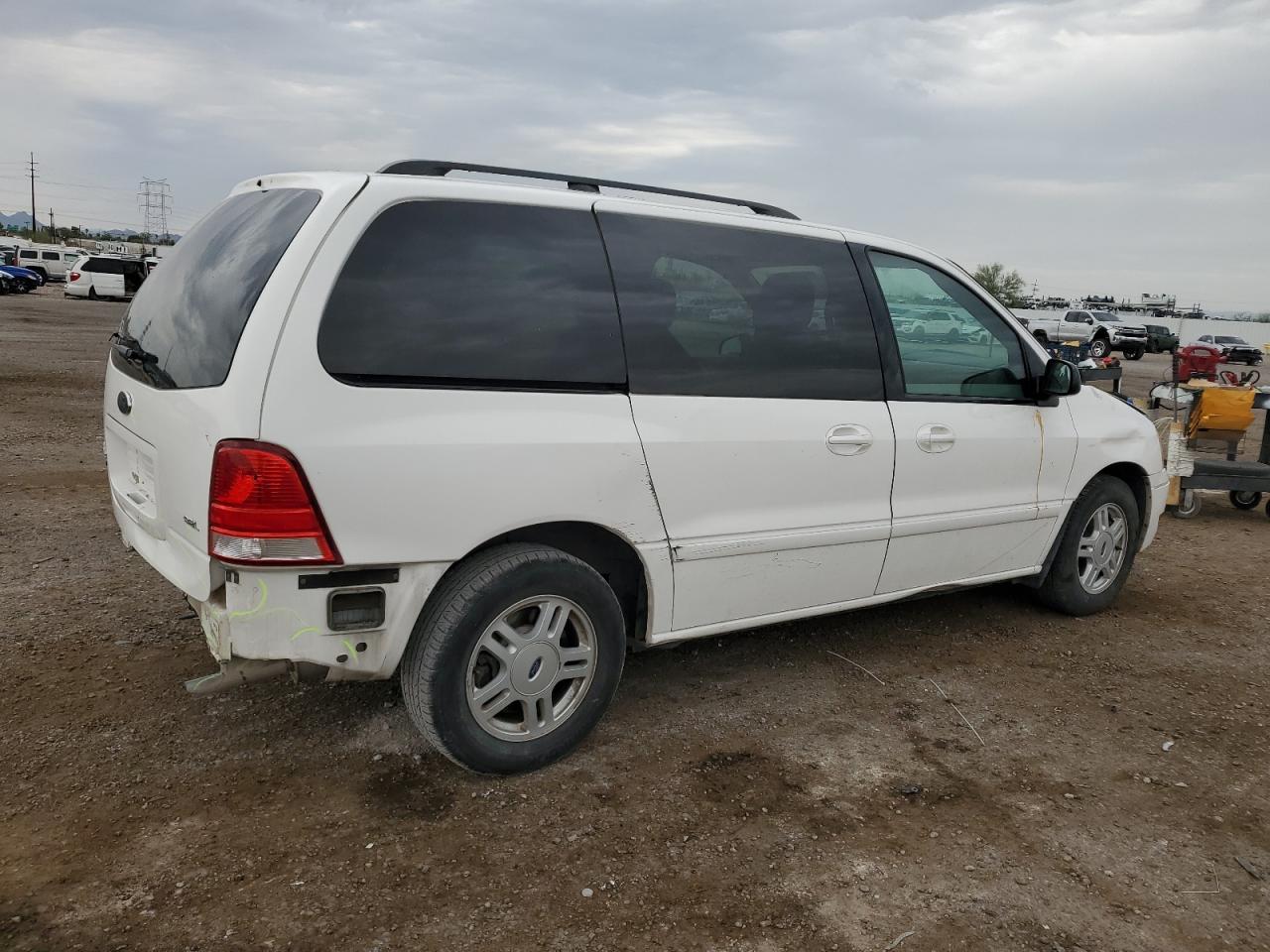 2004 FORD Freestar