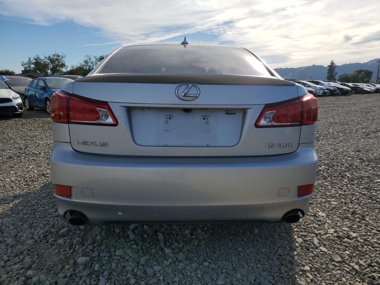 2010 LEXUS Is